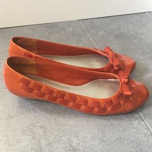 Liz Claiborne metallic orange patent leather flats